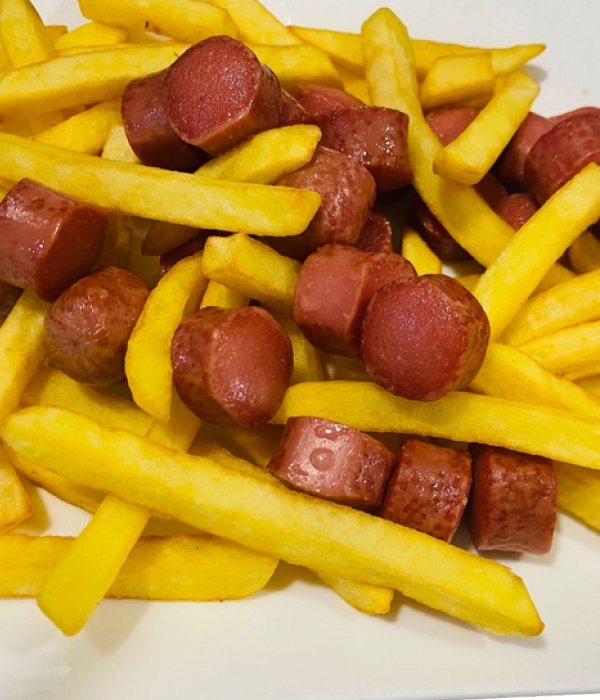 Salchipapas